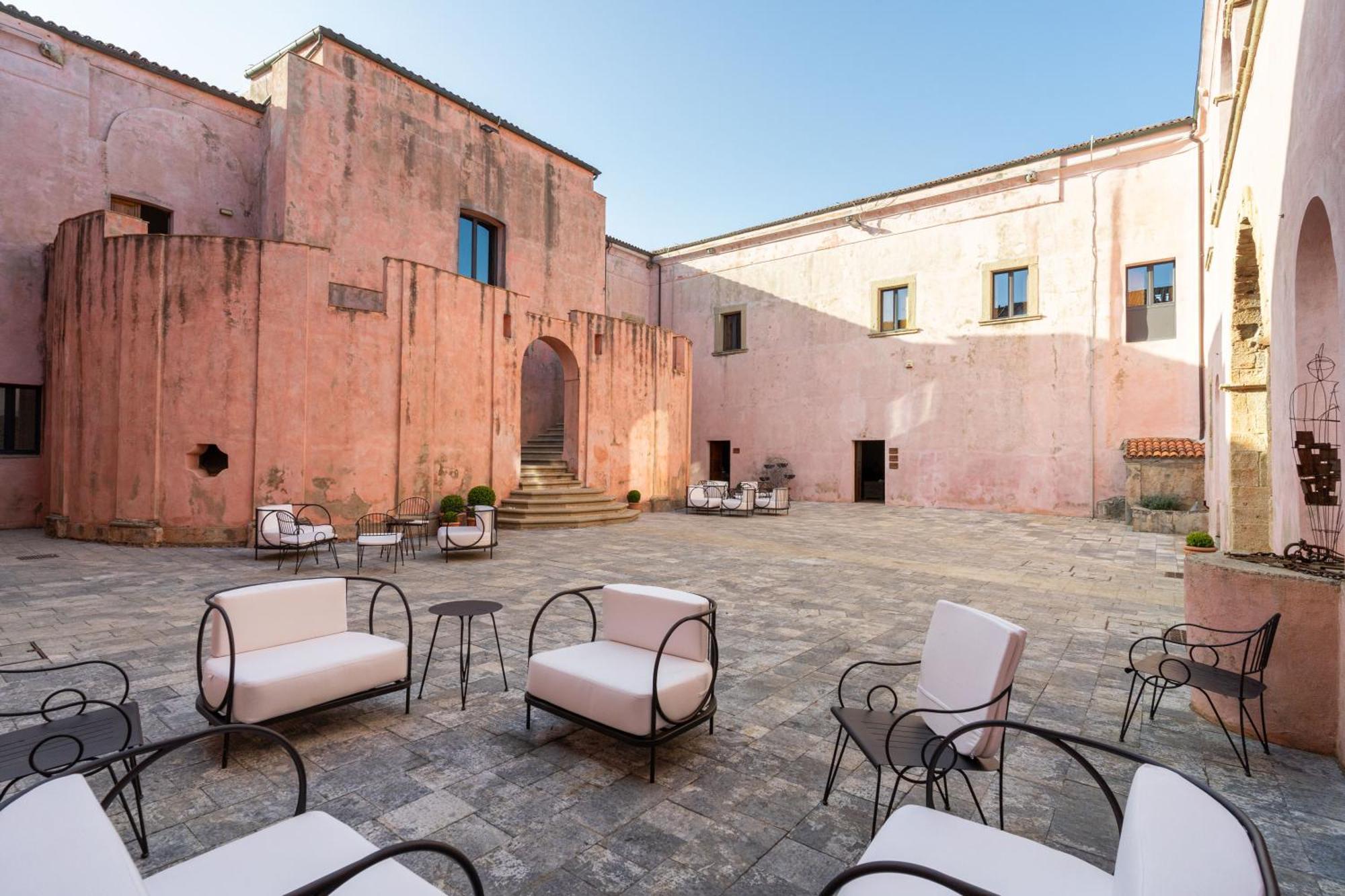 圣尼科拉阿尔切拉 Palazzo Principi Lanza酒店 外观 照片