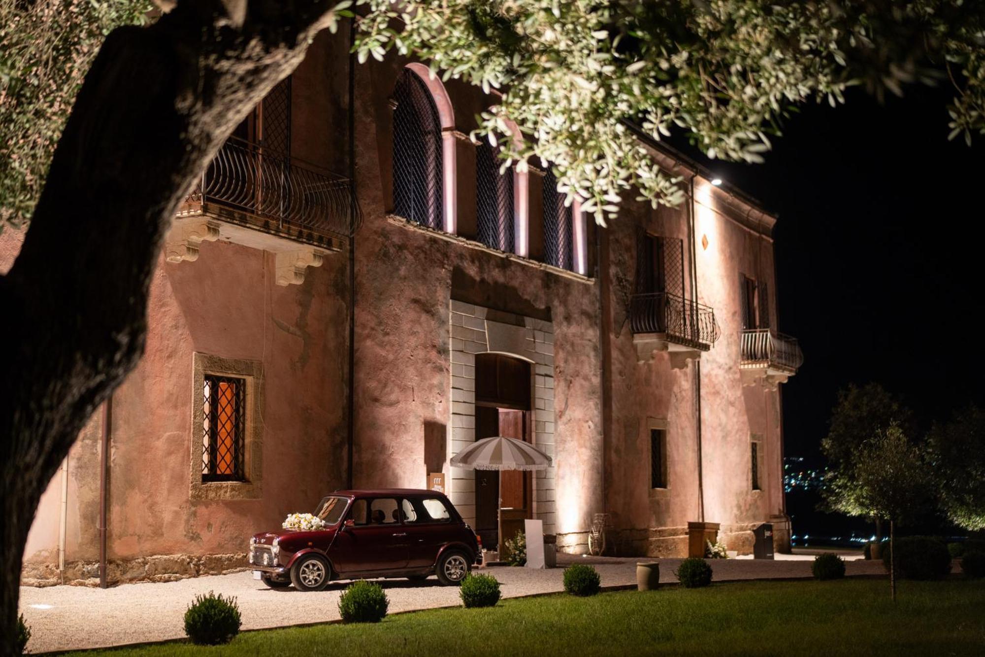 圣尼科拉阿尔切拉 Palazzo Principi Lanza酒店 外观 照片